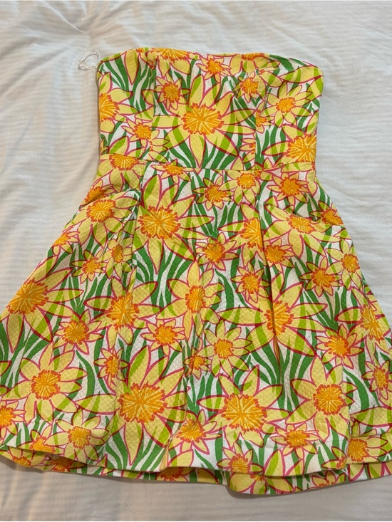 Lilly Pulitzer Dresses & Skirts - Lilly Pulitzer Yellow, Green & Pink Strapless Floral Mini Dress